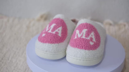 Chaussons femme avec inscription MAMAN – Mules douillettes pour la maison et idée cadeau