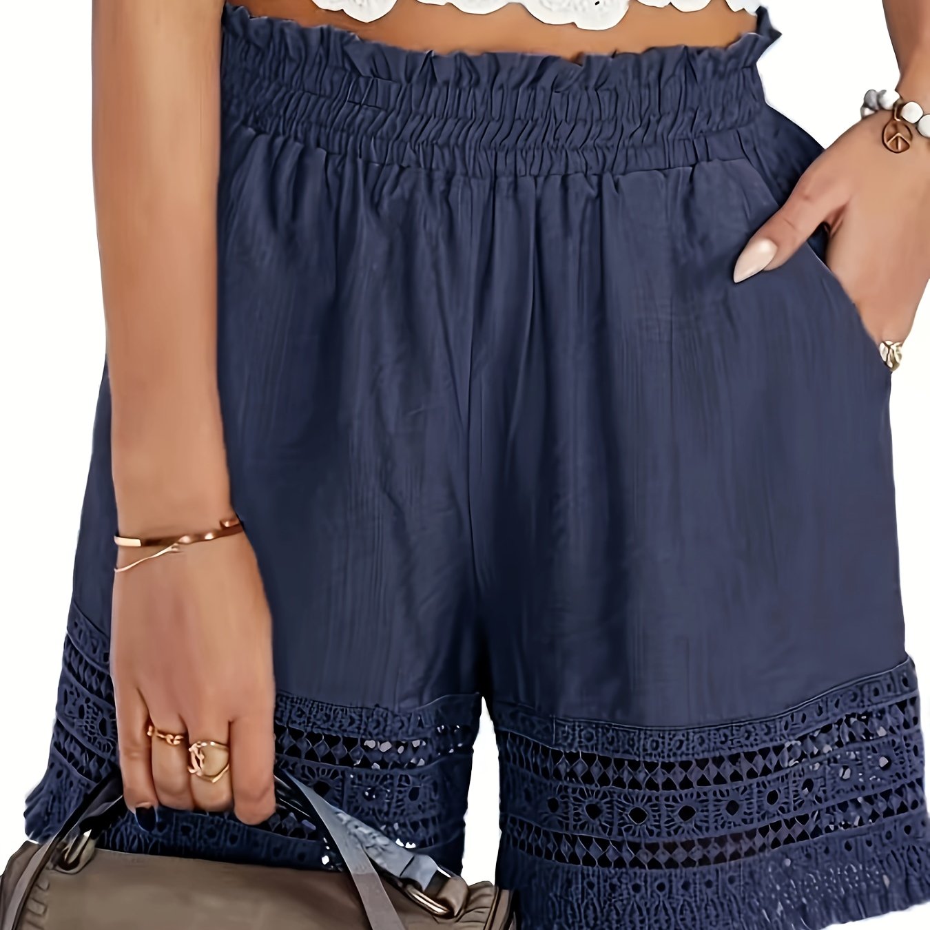 Dame sommershorts med heklet blonde – fritid og ferie, normal passform