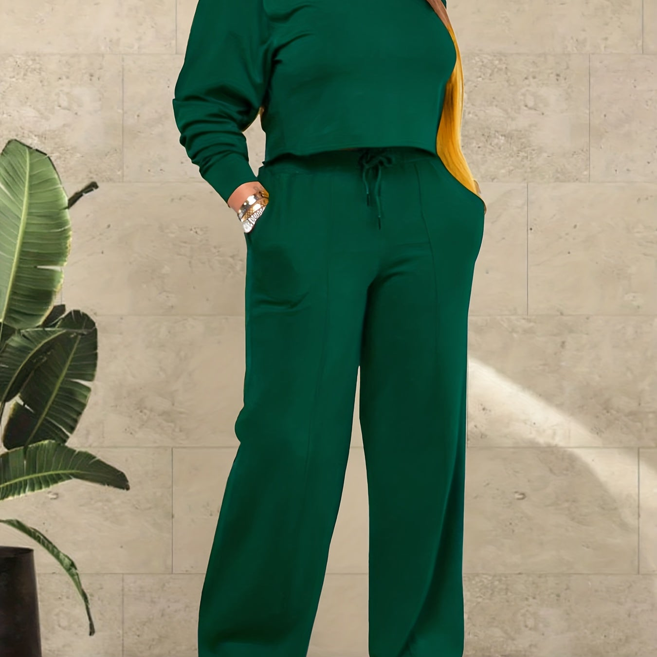 Completo da casa da donna con top corto