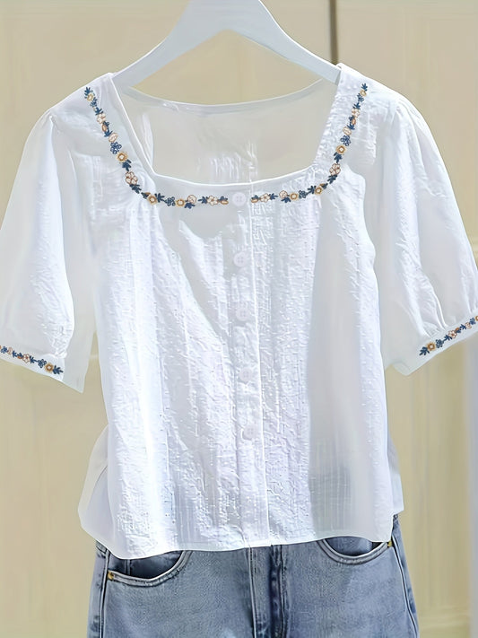 Damebluse med broderi og firkantet utringning – Elegant sommerstil, fritid og hverdag