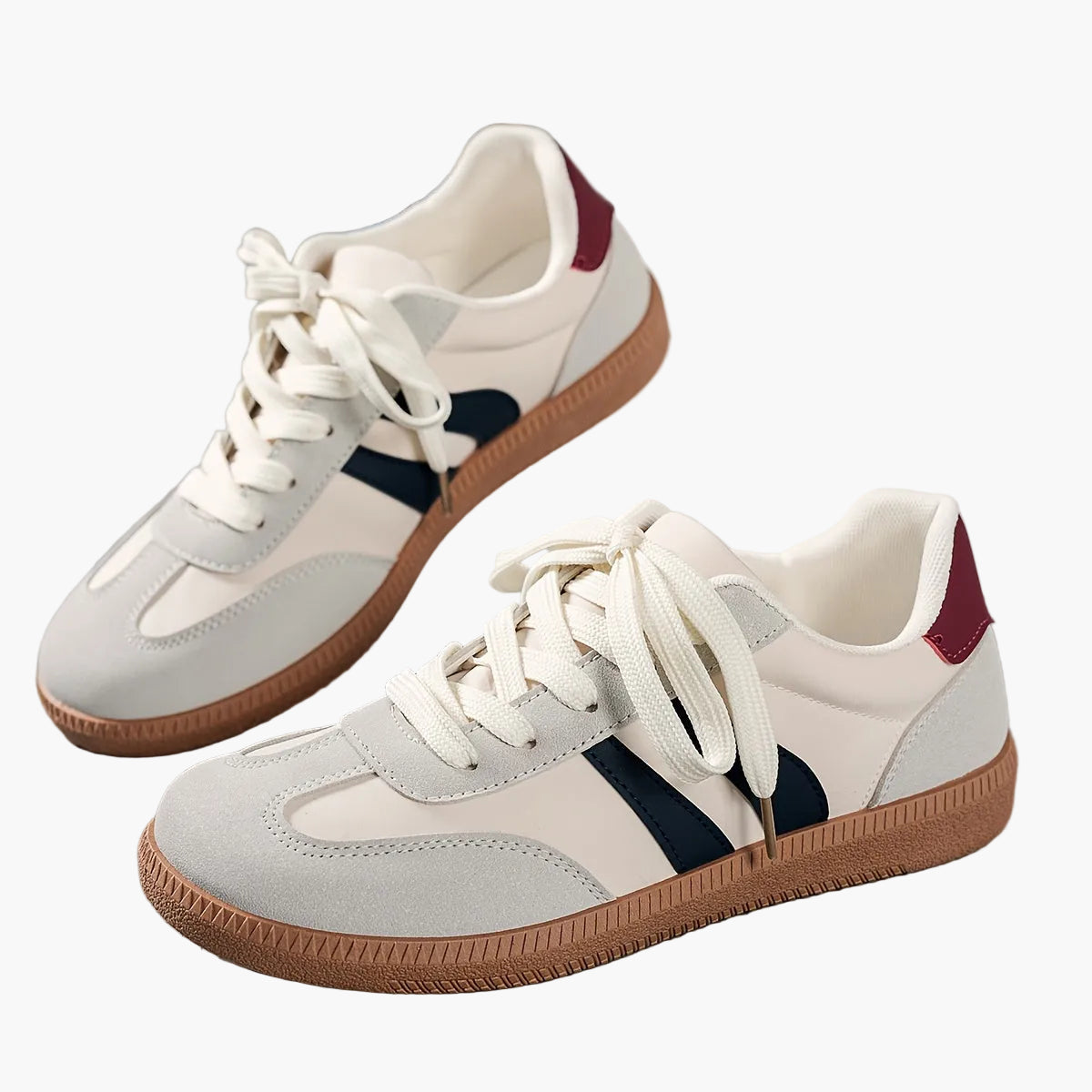 Damsneakers i retrostil med sportig design för vardag och fritid