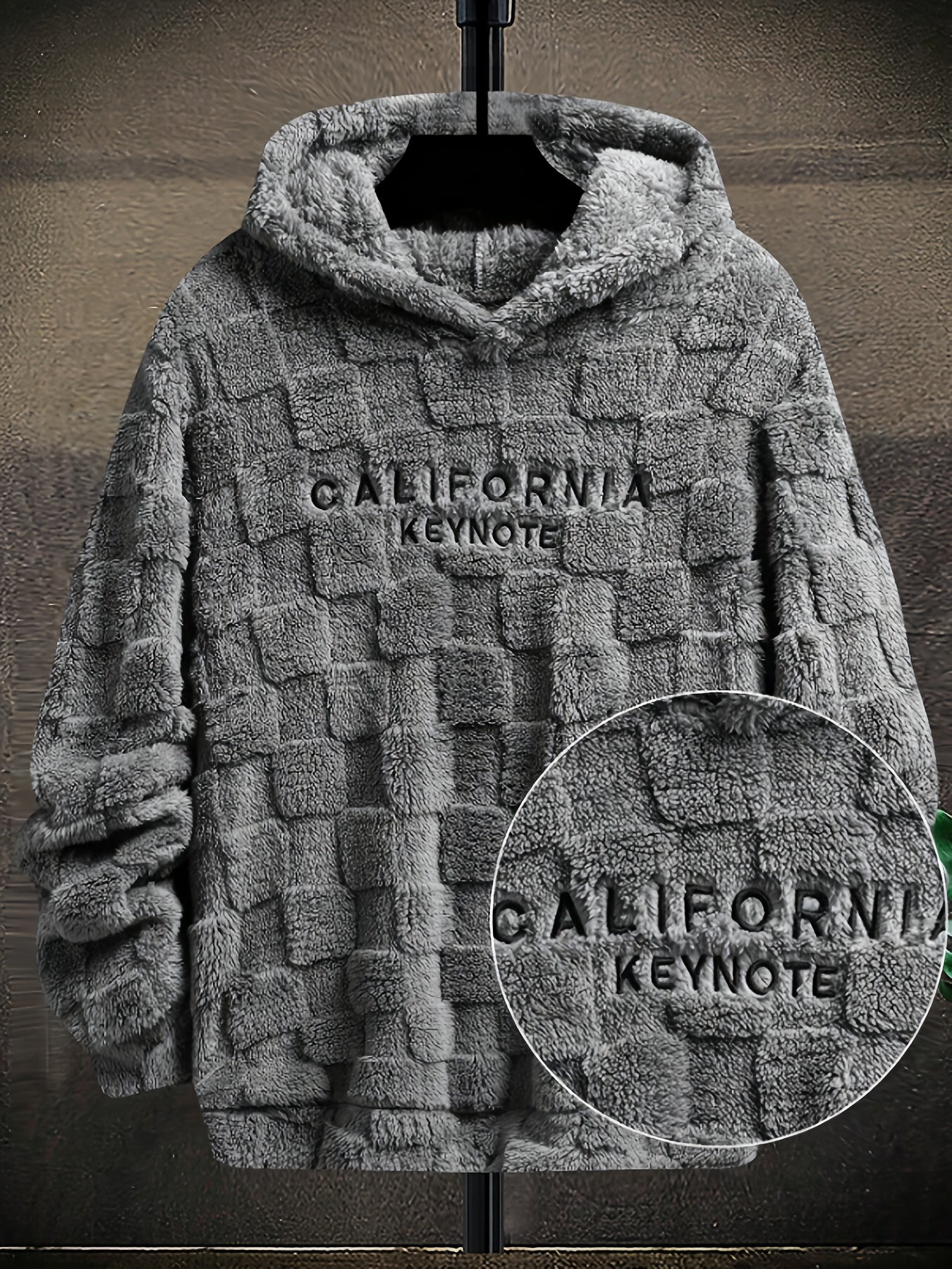 Kuscheliger Hoodie mit Karomuster und Stickerei, mit Kapuze