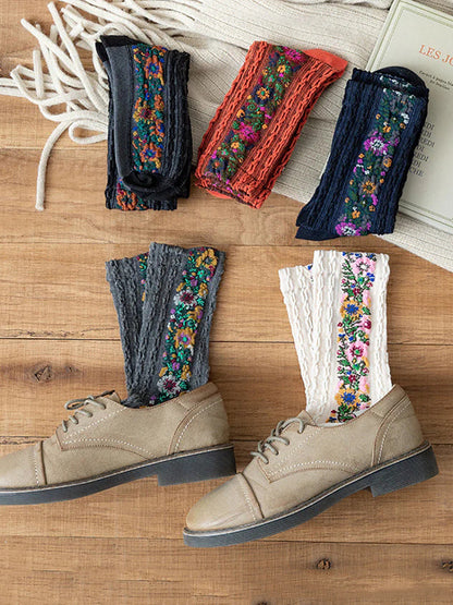 Damen Socken mit floraler Jacquard-Stickerei – Vintage Stil, modisches Accessoire für jeden Anlass