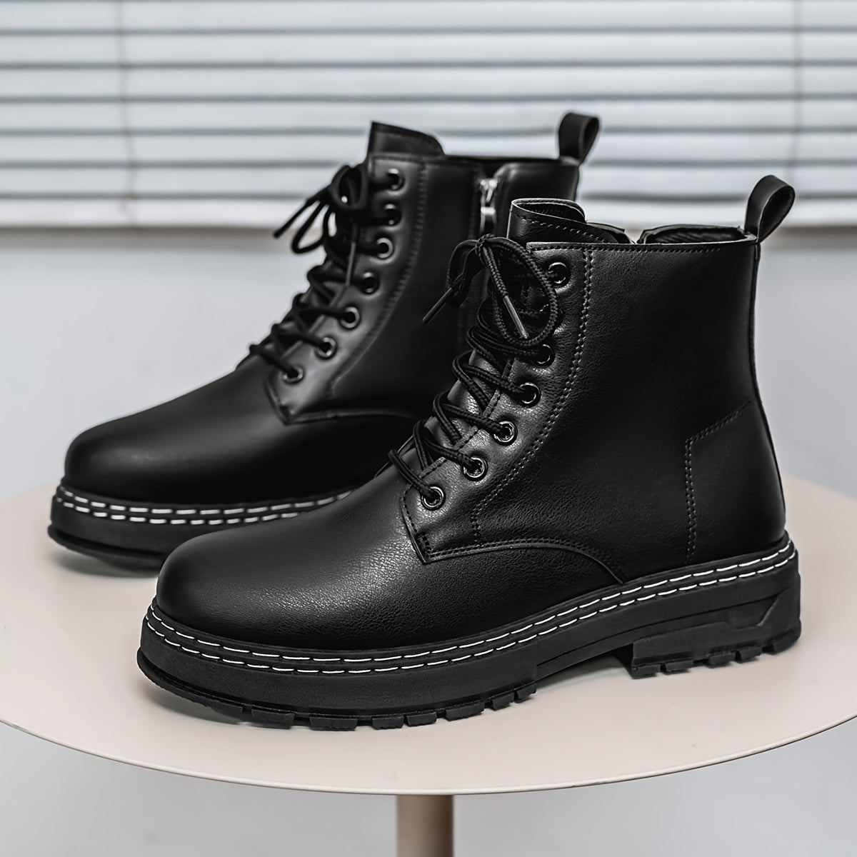 Schwarze Schnürstiefel Herren Robuste Sohle Weiße Naht