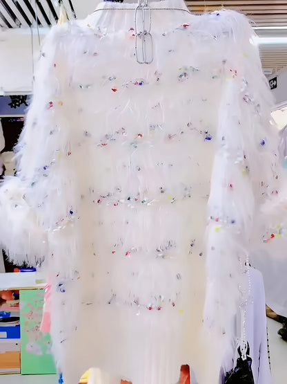 Maglione bianco da donna con frange e accenti colorati