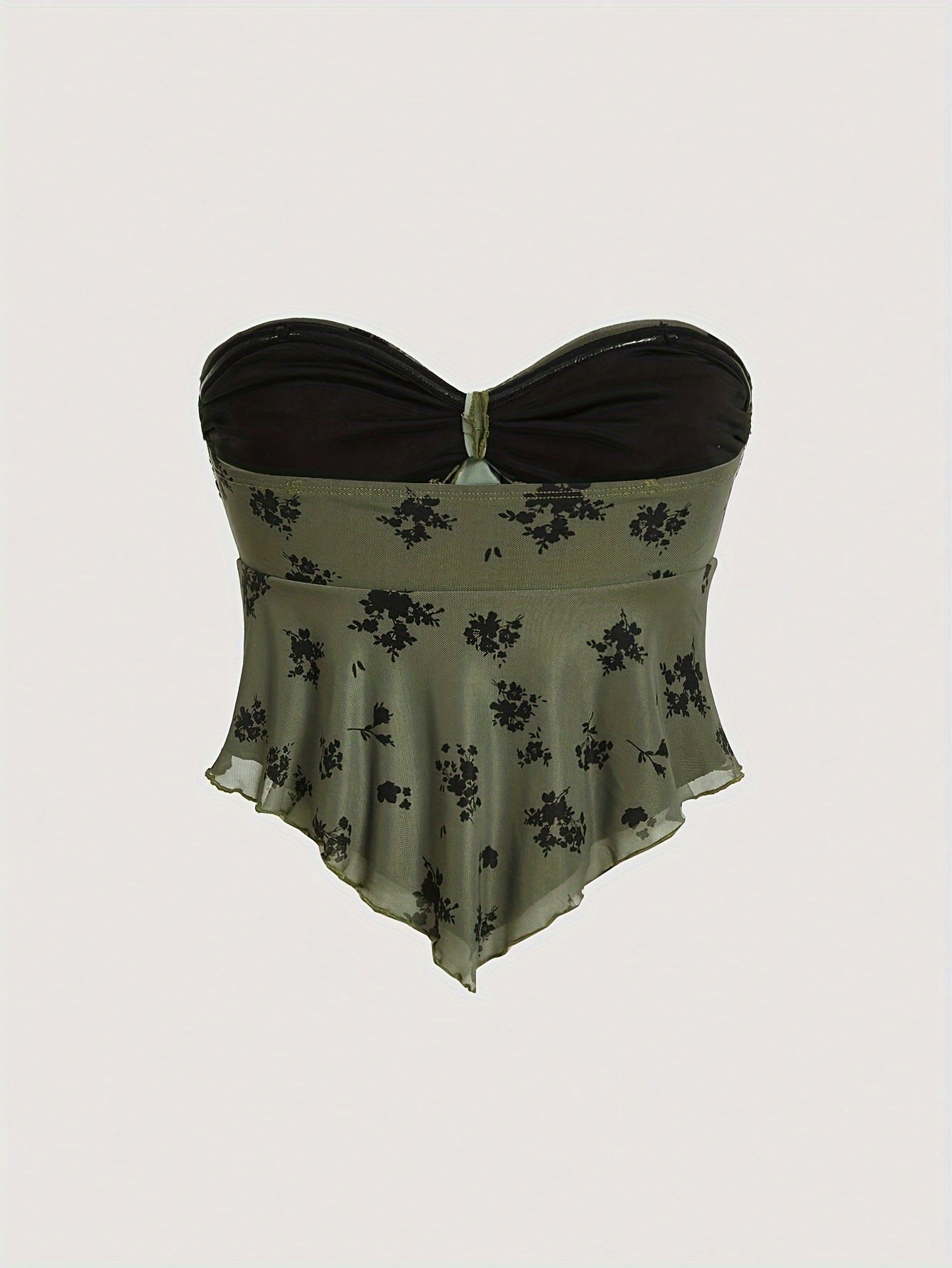 Top bandeau da donna con fiocco e orlo a fazzoletto – Look estivo elegante per tempo libero e uscire