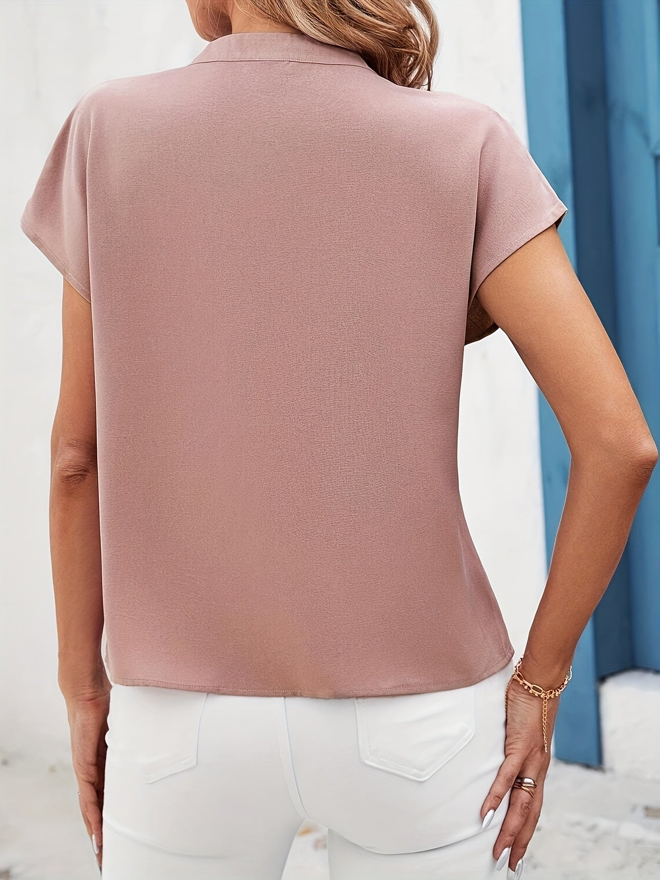 Dame Elegant Bluse med Pailletter og V-udskæring – Perfekt til Kontor og Hverdag