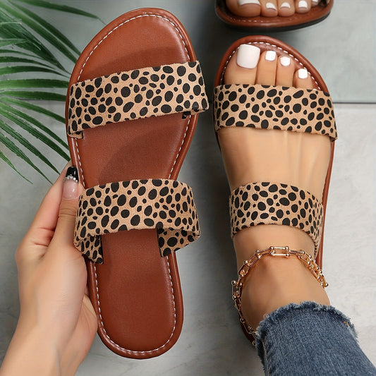 Damsommar-sandaler med leopardmönster – trendiga tåsandaler för fritid och vardag