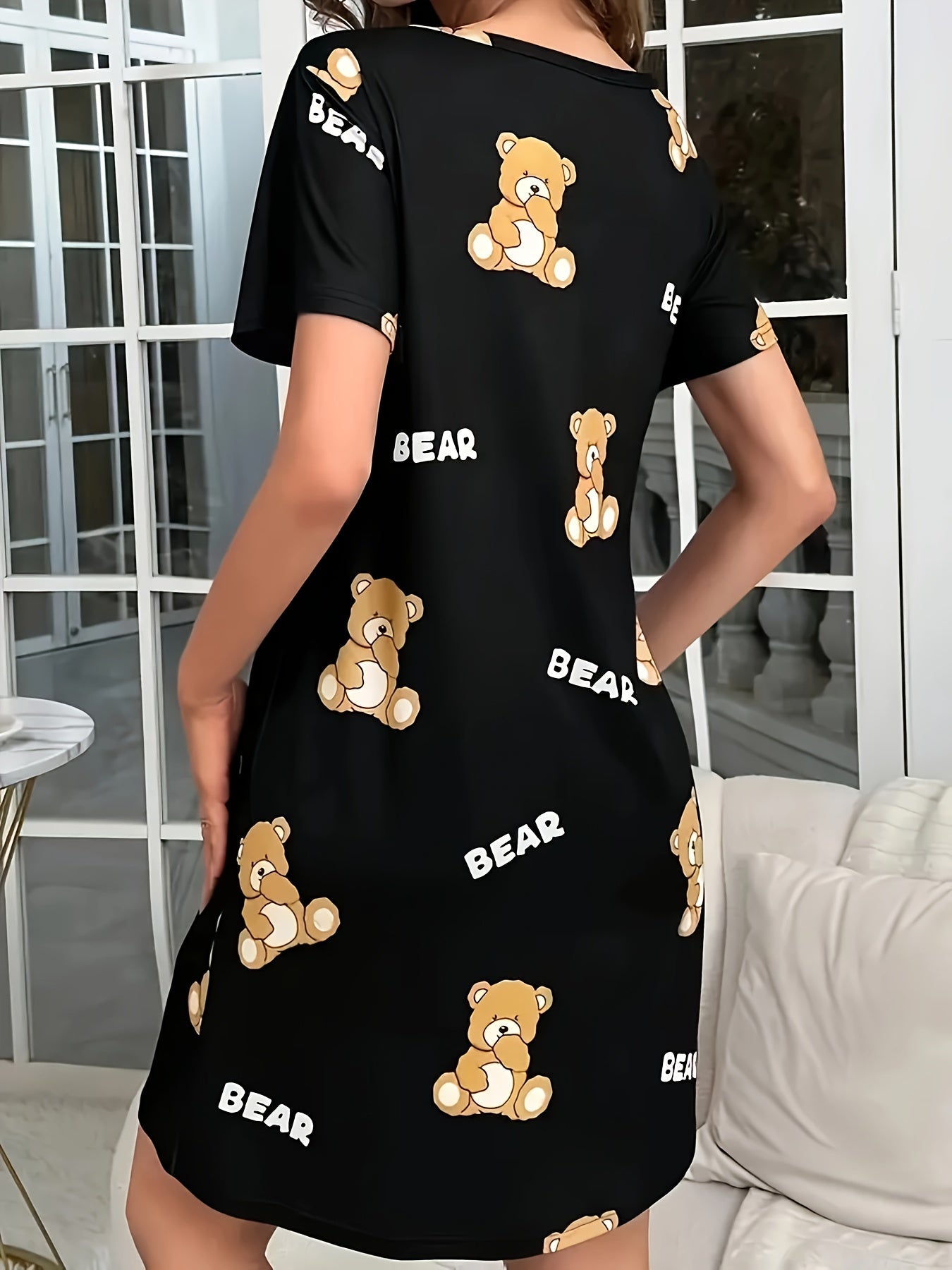 Dame nattkjole med bjørnemønster, kortermet, komfortabel, loungewear for vår og sommer