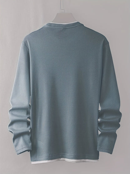Herre-langærmet T-shirt med rund hals, vaffelstruktur og smileyprint