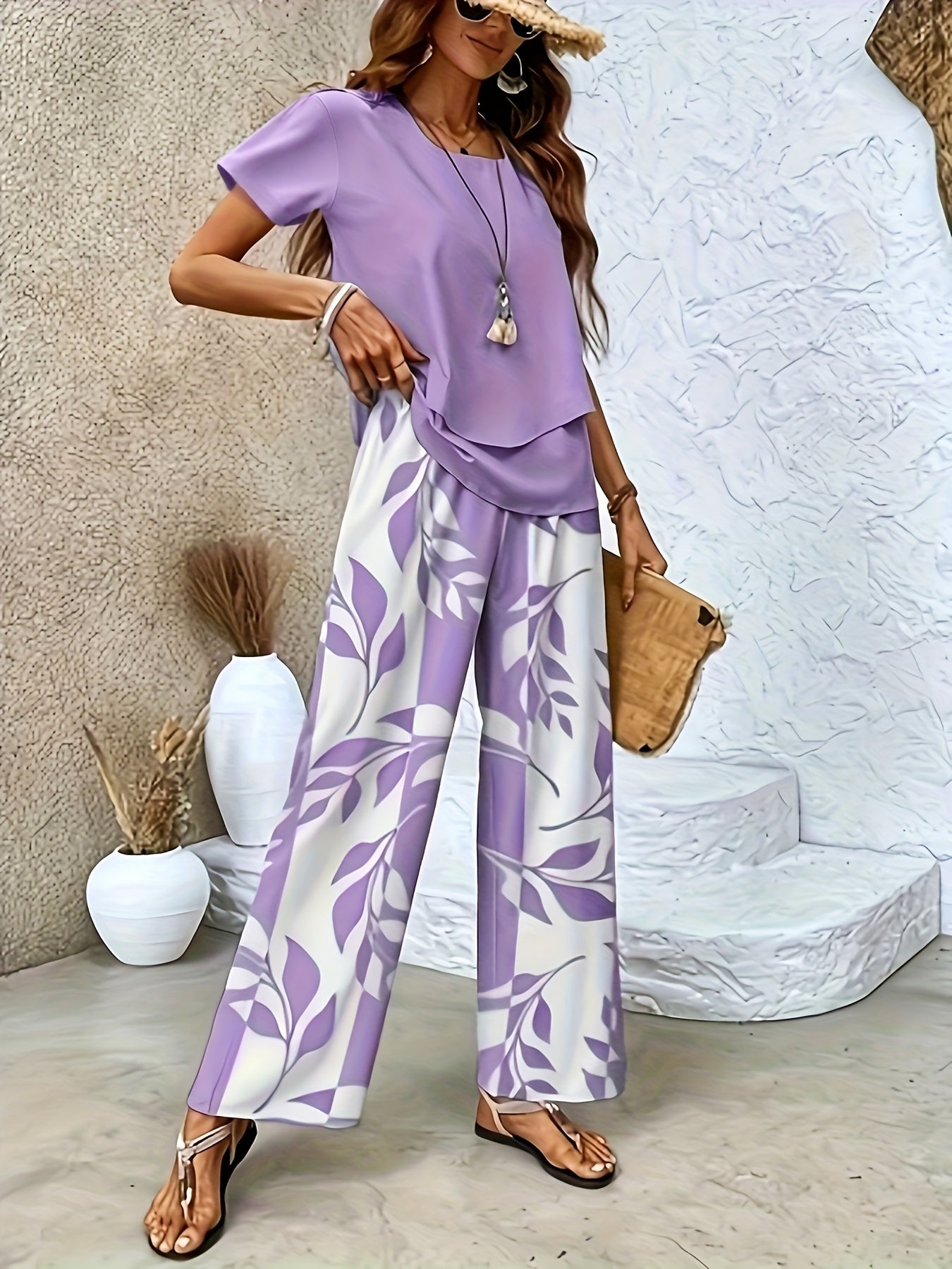 Damen Elegantes Sommer-Set mit Kurzarm-Shirt und weiter Hose, Freizeit-Outfit, Modernes Muster