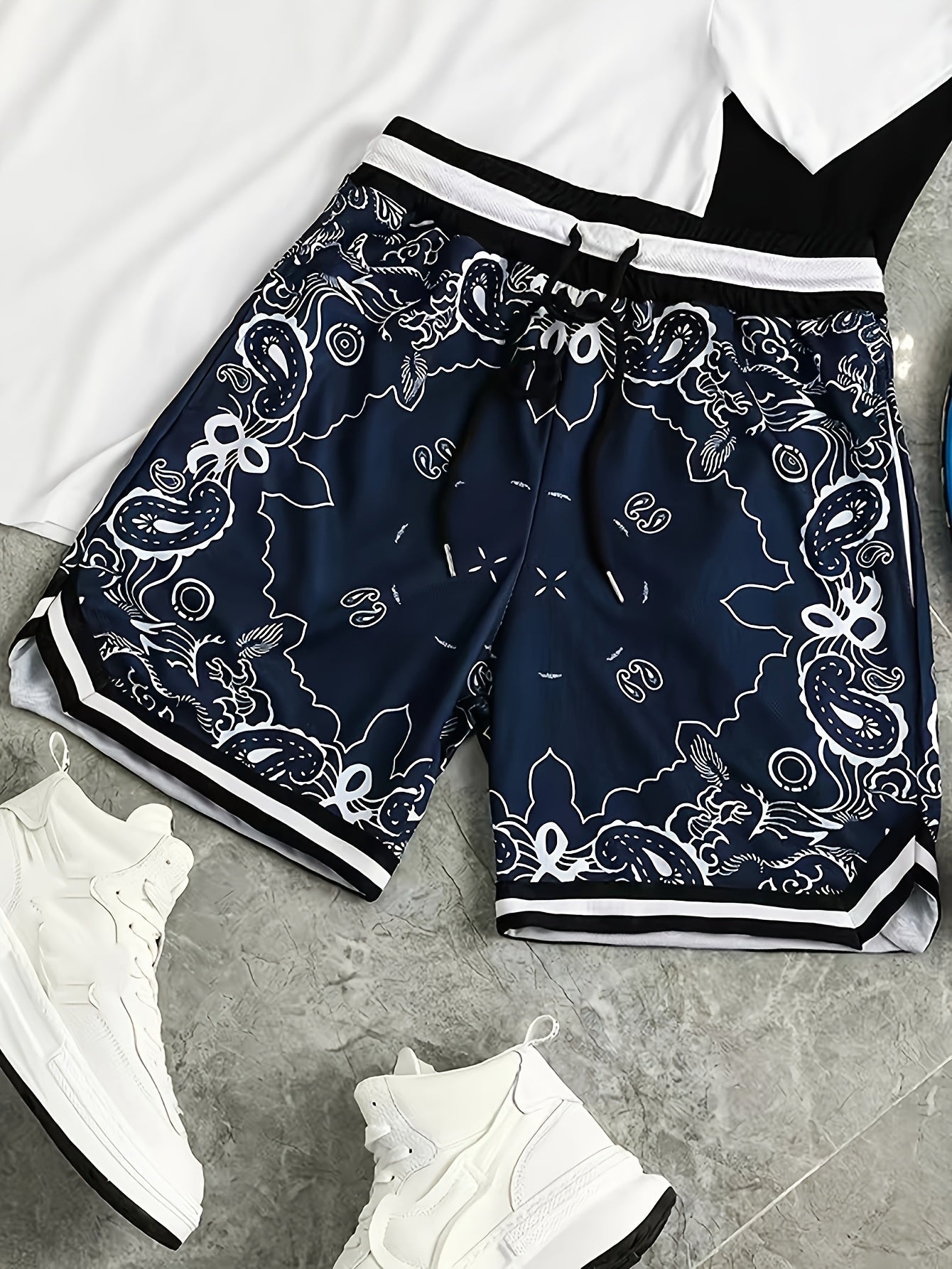 Herren Streetwear Basketball-Shorts mit Paisley-Print und sportlichem Design