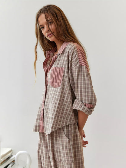 Damen Pyjama-Set im Oversize-Stil – Modernes Freizeit- und Nachtoutfit mit Karodetails