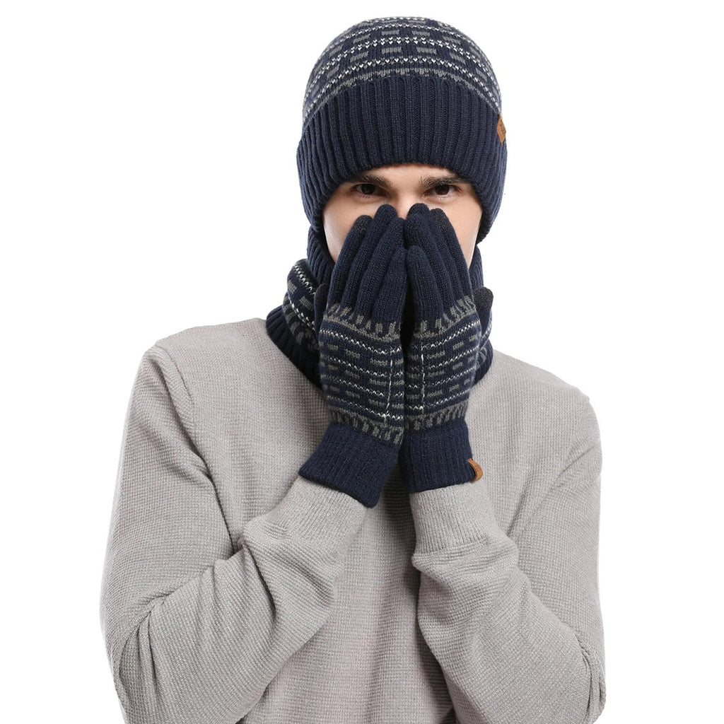 Driedelige winterset met muts, handschoenen en sjaal