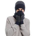 Driedelige winterset met muts, handschoenen en sjaal