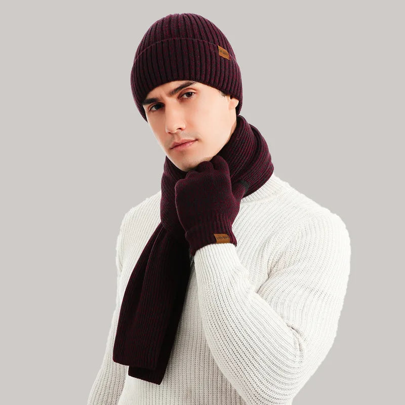 Stoere winterset met muts, sjaal en handschoenen