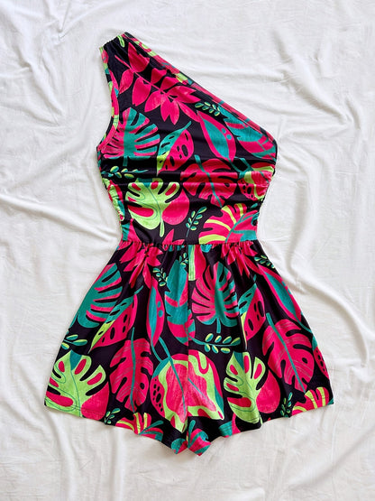 Dame ét-skulder-jumpsuit med tropisk print – sommermode til ferie og fritid