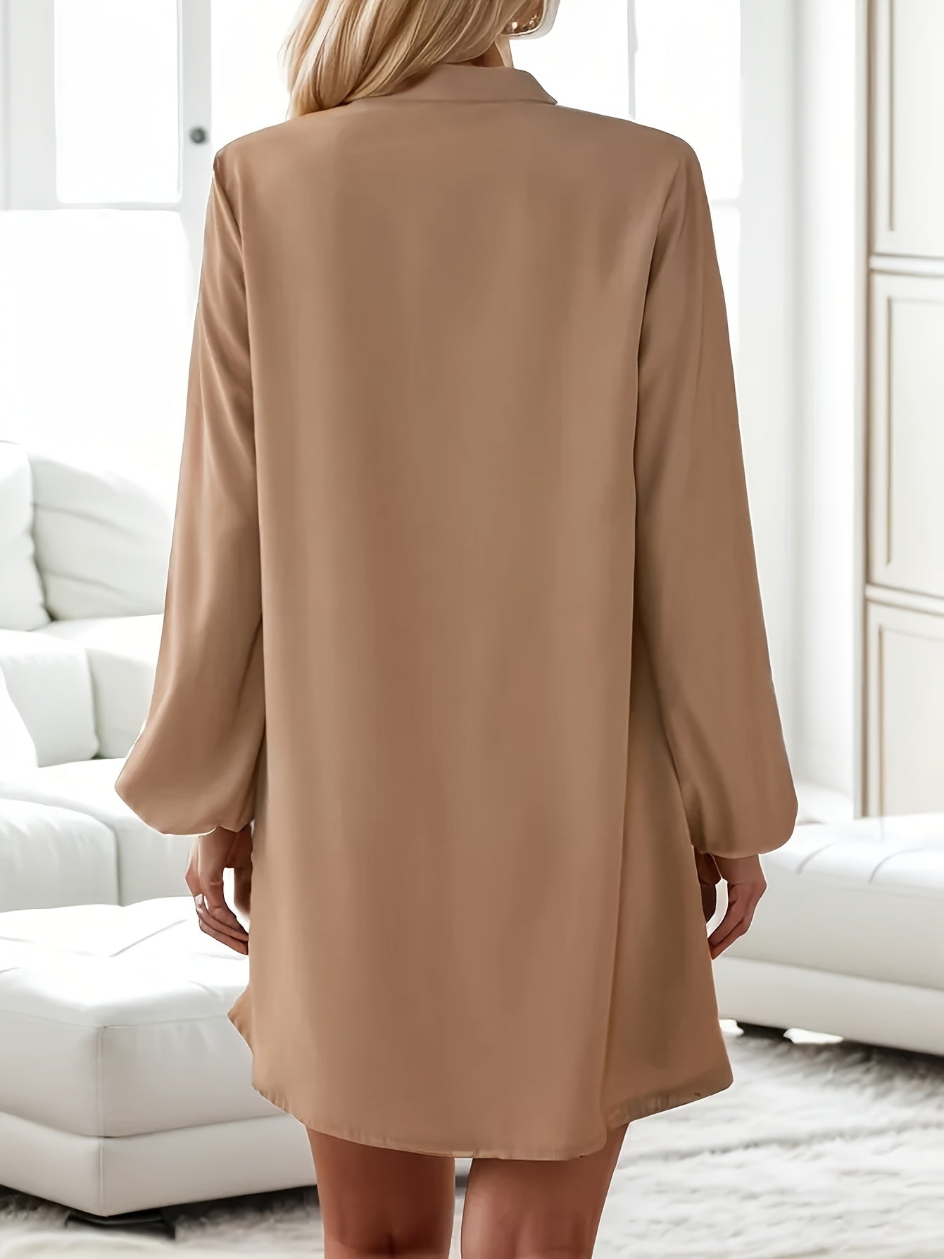 Damen Elegantes Freizeitkleid mit Knopfleiste und V-Ausschnitt – Lockerer Schnitt für Alltag und Büro