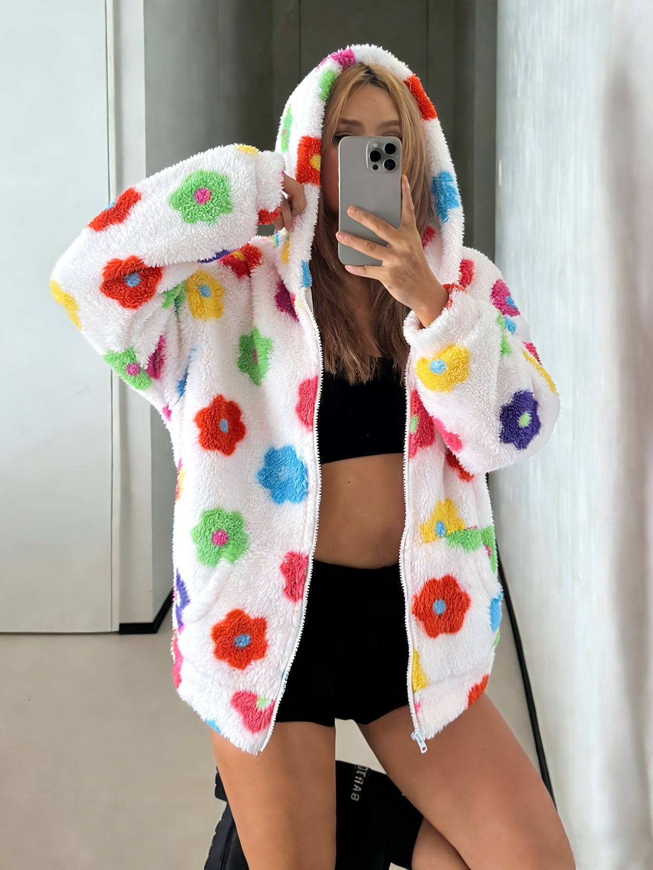 Damen Teddy-Fleece Kapuzenjacke mit bunten Blumen, Reißverschluss, Langarm