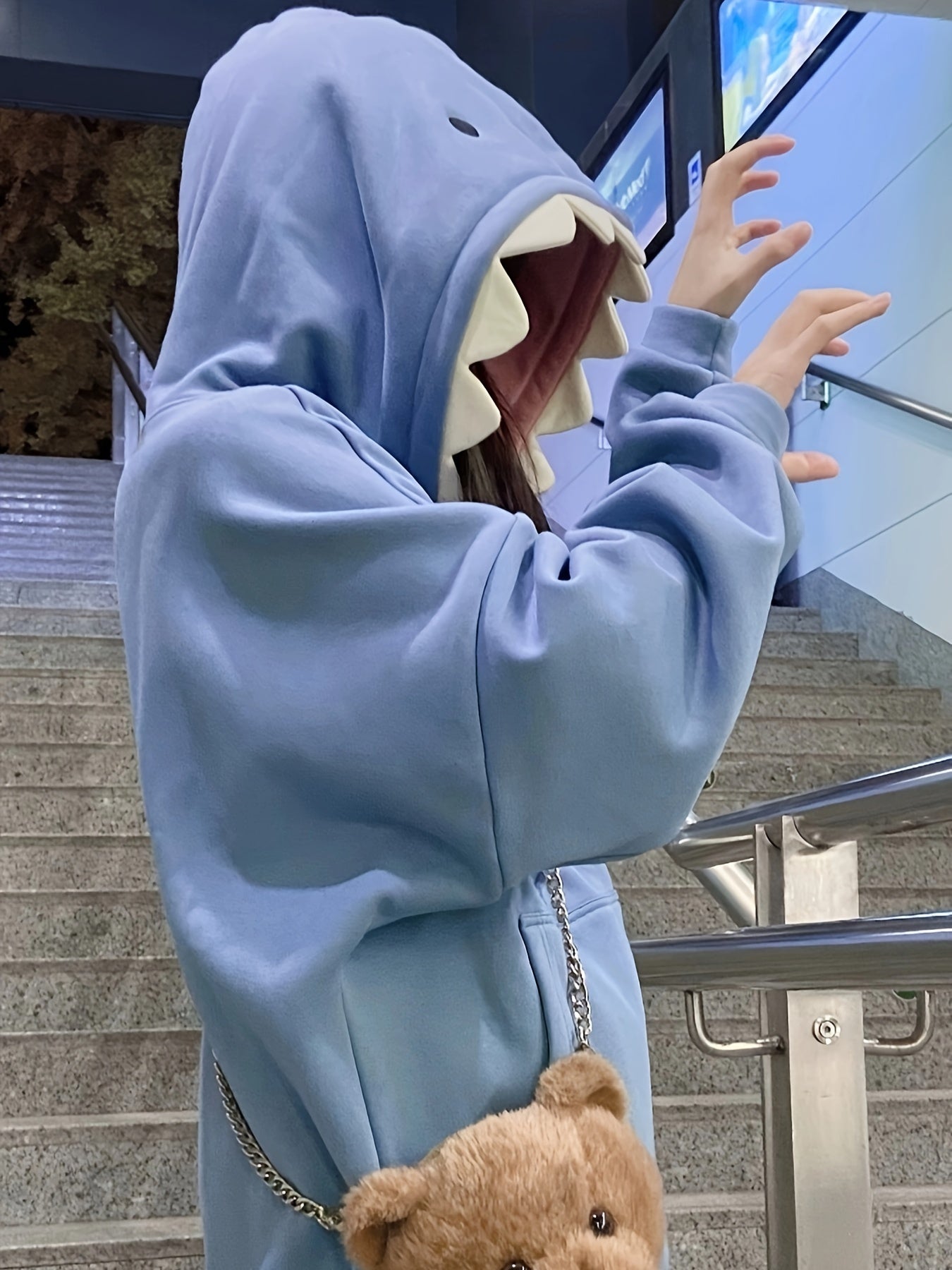 Blauer Hoodie mit Haifisch-Design, Kapuzenpullover mit Reißzahn-Kapuze, lockere Passform