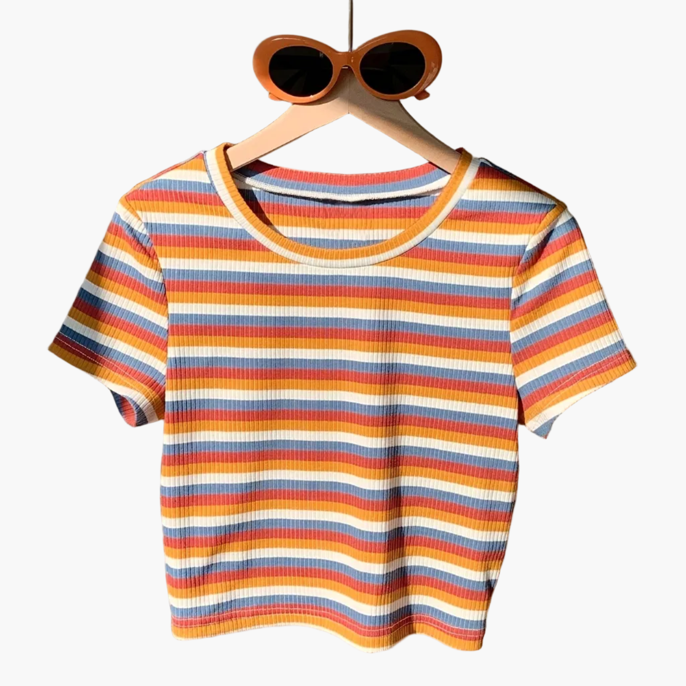 T-shirt donna a maniche corte in maglia a coste con motivo a righe retrò – tempo libero & estate