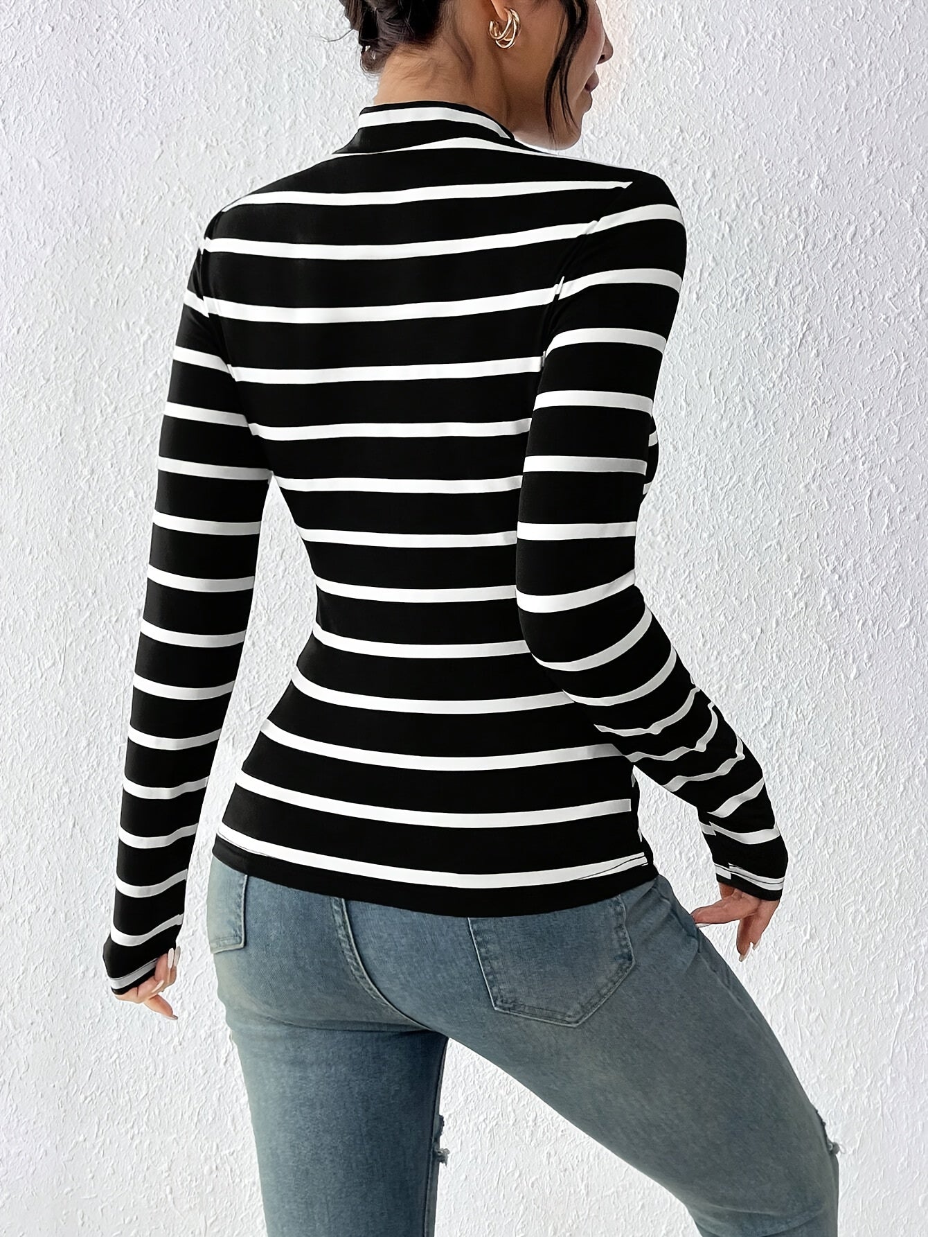 Damen Langarmshirt gestreift Rollkragen weiß-schwarz schmal geschnitten