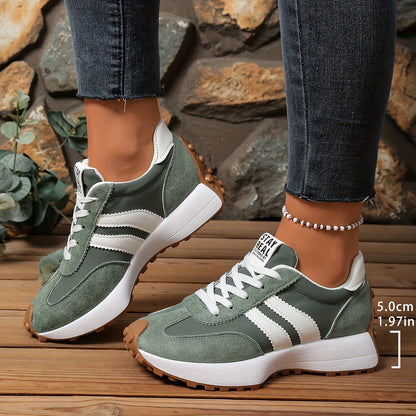 Sneaker donna retrò per tutti i giorni e tempo libero – Stile sportivo con strisce