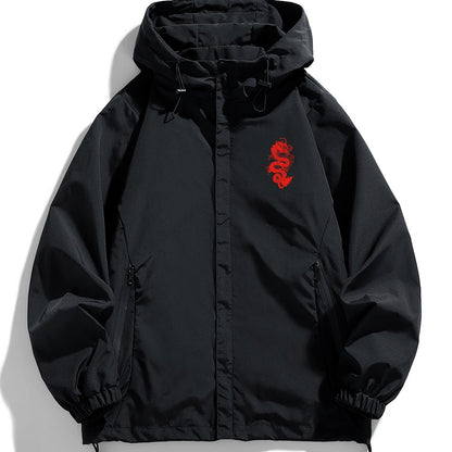 Schwarze Jacke mit Kapuze und rotem Drachen-Stickerei