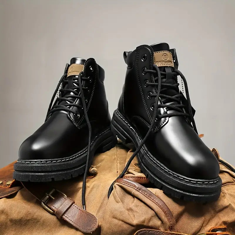Heren Outdoor Laarzen – Robuuste en Stijlvolle Boots voor Avontuur en Dagelijks Gebruik