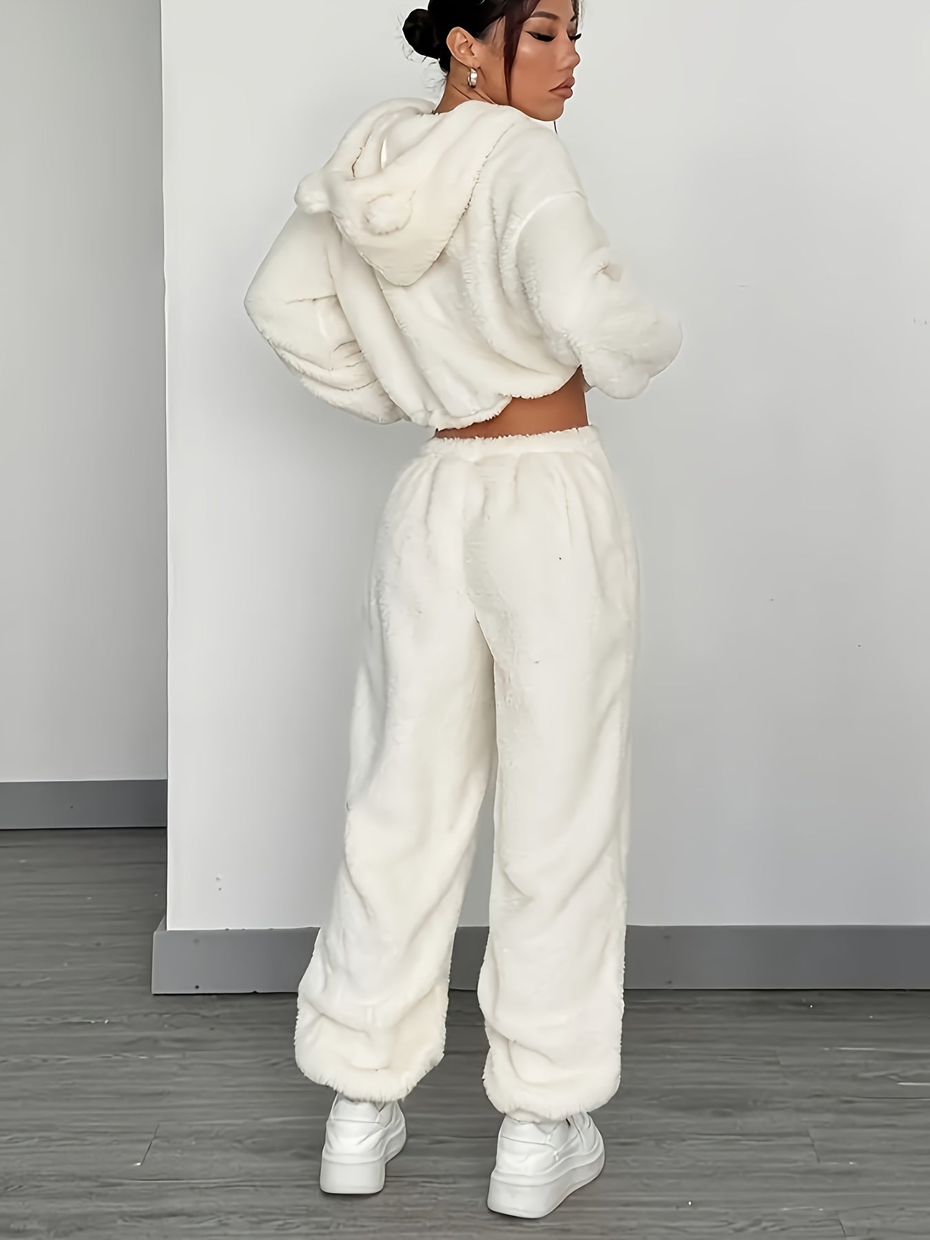 Damen Kuscheliger Fleece Pyjama Hausanzug mit Kapuze und Ohren
