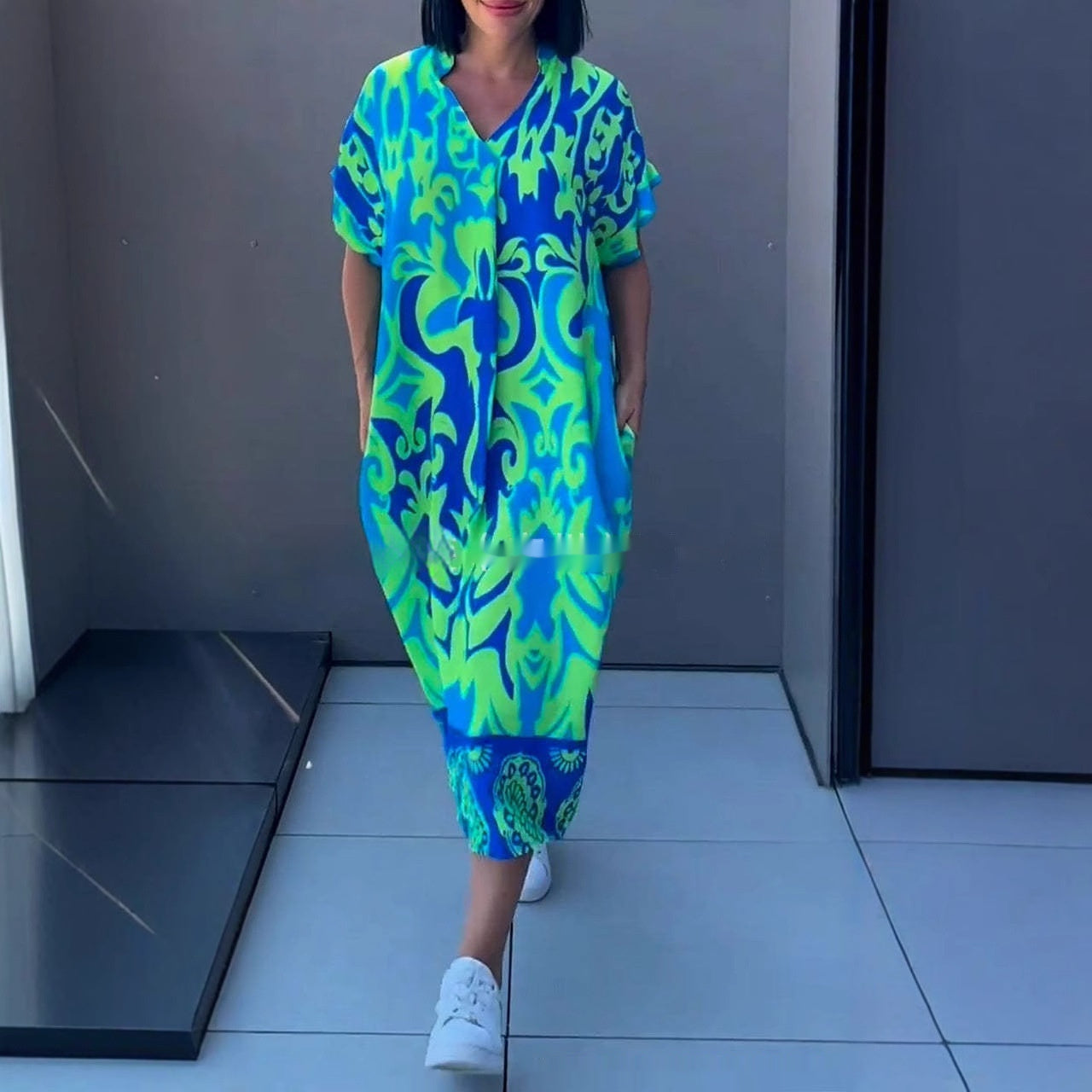 Dames Kaftan Maxijurk met V-hals en modern print – Perfect voor dagelijks gebruik & vakantie