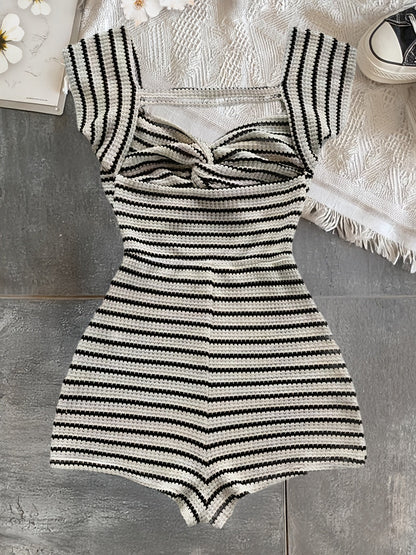 Mono de punto para mujer con patrón de rayas y frente retorcido – Elegante prenda de verano para tiempo libre y vacaciones