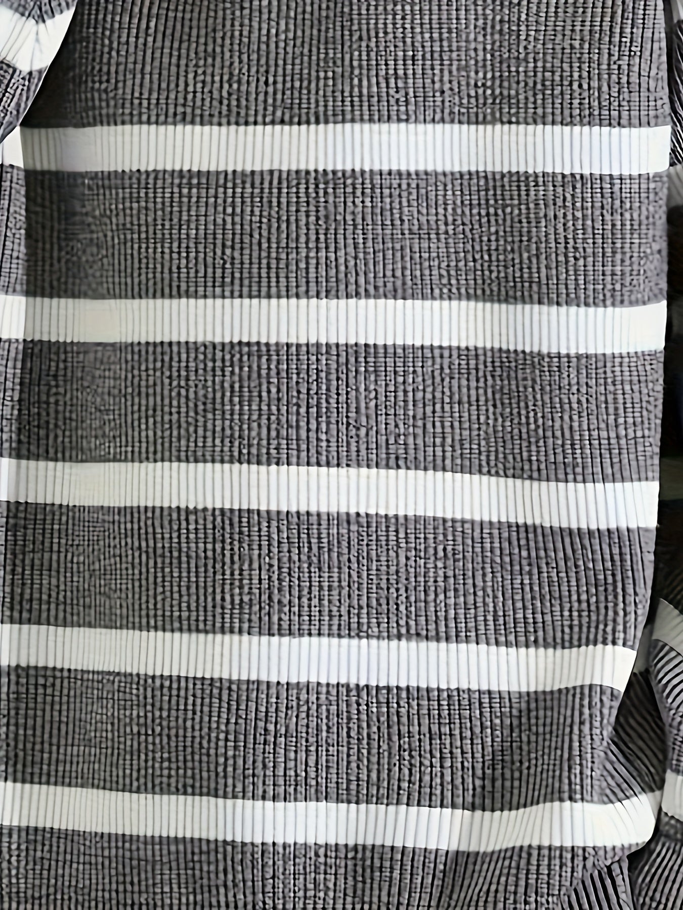 Herren Strickpullover mit Viertelreißverschluss und Streifen – Lässiger Herbst/Winter Look