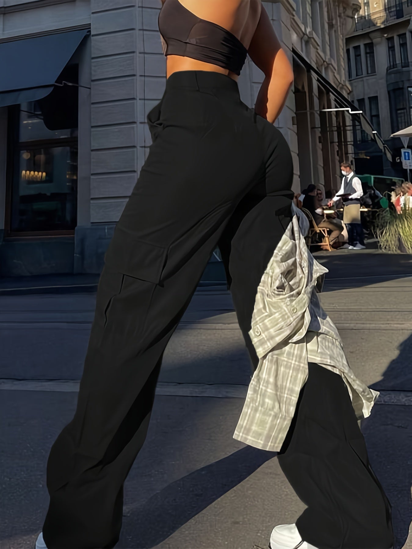 Dame Y2K cargobukser med lommer – moderigtig streetwear til forår og sommer