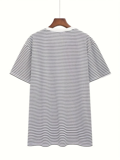 Męski T-shirt z klasycznymi paskami – krótki rękaw, nowoczesny i wszechstronny