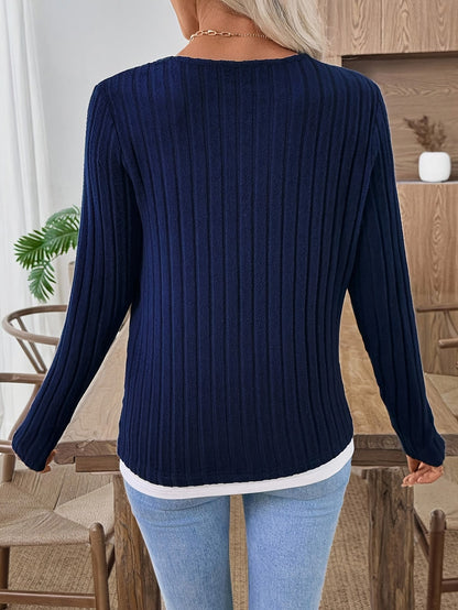 Dame-langærmet bluse i ribstrik med Henley-udskæring, marineblå