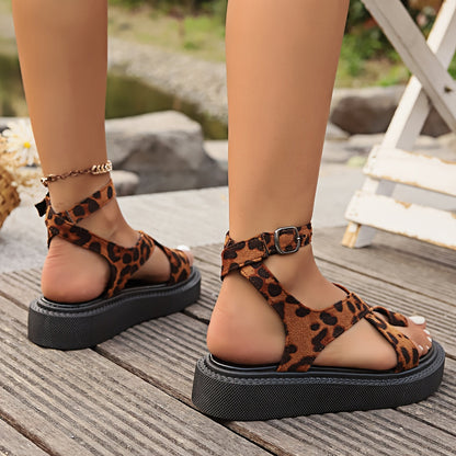 Sandali con plateau da donna in fantasia leopardata – Sandali estivi alla moda con fibbia