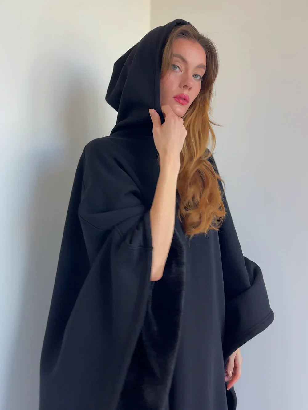 Sudadera oversized tipo manta para mujer – Moda cómoda para relajarse y acurrucarse en casa y fuera