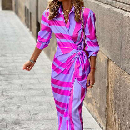 Jacqueline – Robe rayée avec laçage et design élégant
