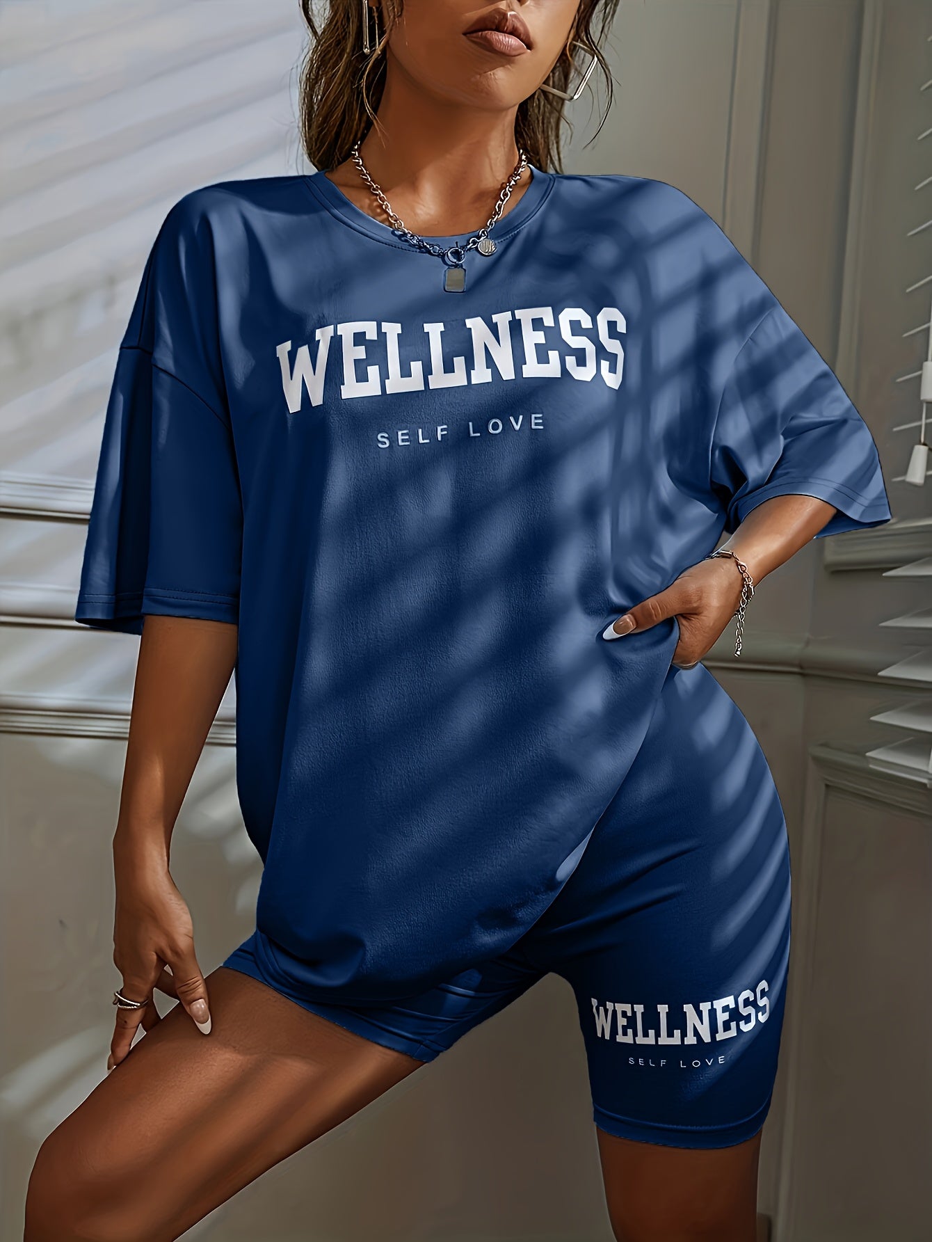 Damen Wellness Lounge Set Oversize T-Shirt & Radlerhose – Freizeit & Self Love Outfit