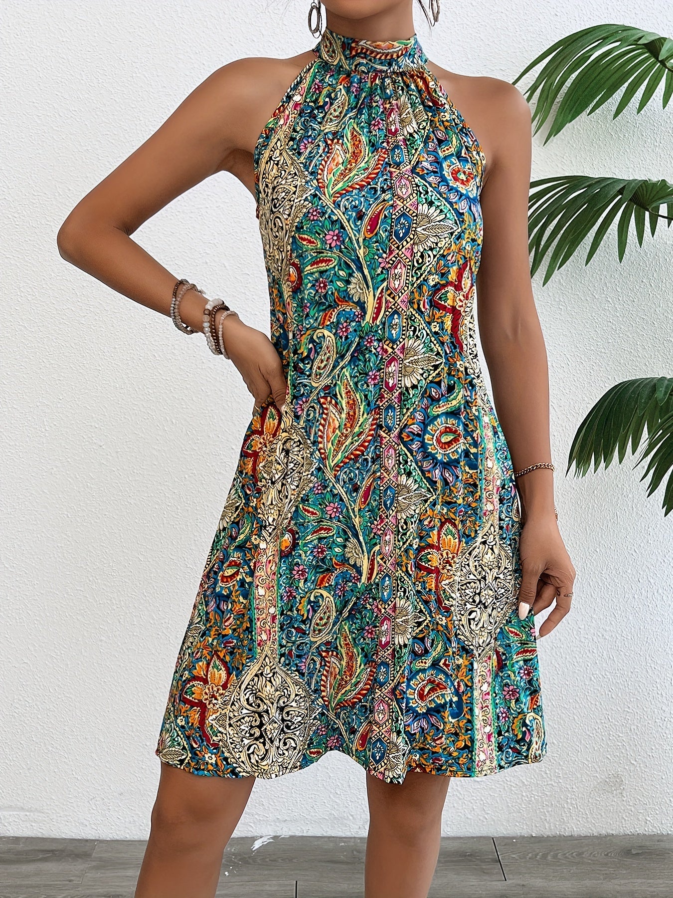 Damska letnia sukienka elegancka tunika z wzorem boho i wiązaniem na szyi na co dzień i na wakacje