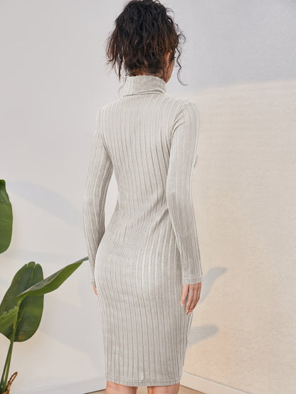 Abito da donna a collo alto, in maglia a coste, aderente, midi, nero