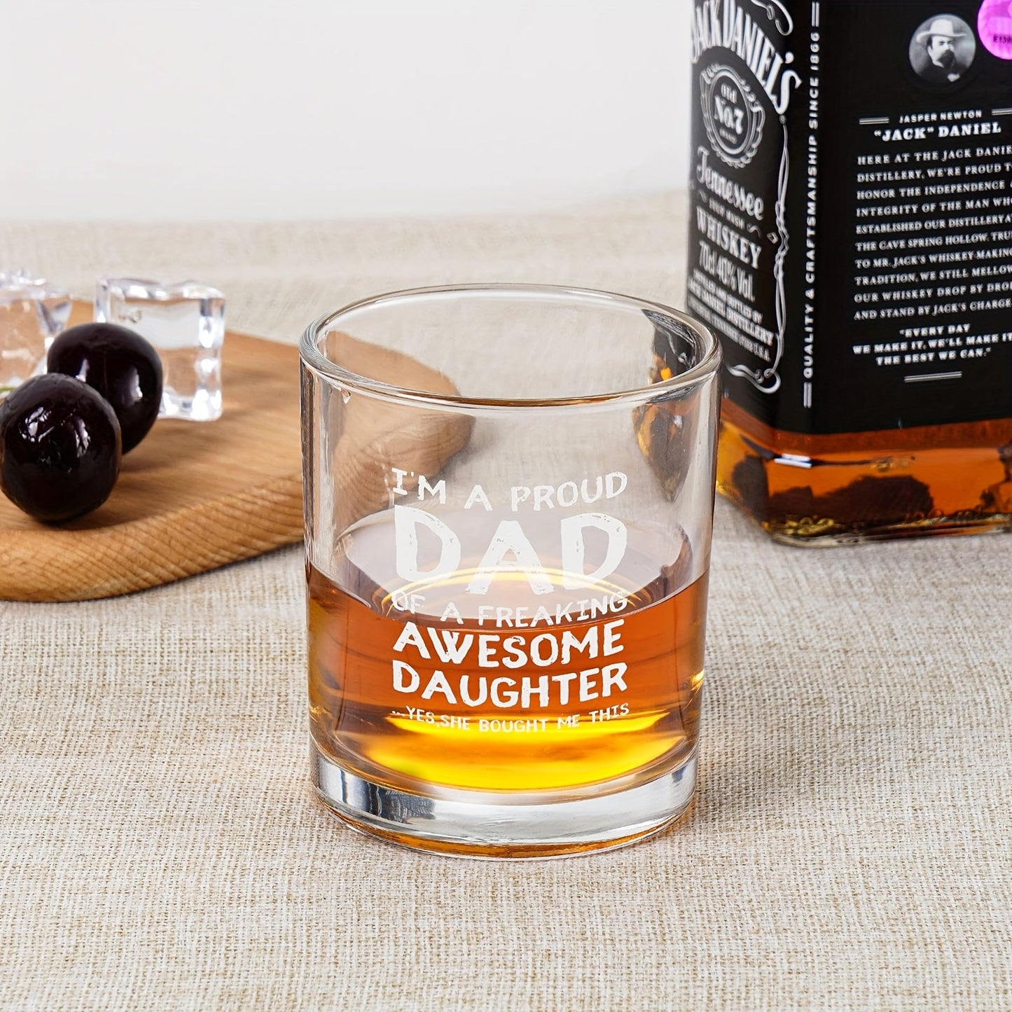 Herren Whiskyglas mit Spruch – Geschenk für stolze Väter von Töchtern, lustiges Barzubehör