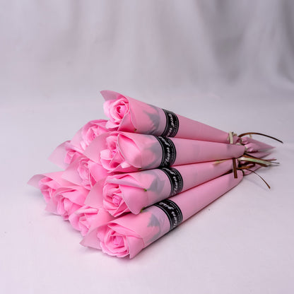Eleganti rose regalo per donne – Rose decorative senza tempo in elegante cono regalo – Perfette per la Festa della Mamma, San Valentino e occasioni speciali