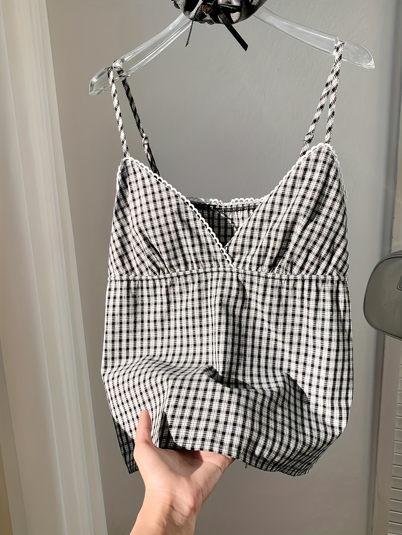 Top de tirantes finos de cuadros para mujer – veraniego, suelto, a la moda para el día a día y las vacaciones