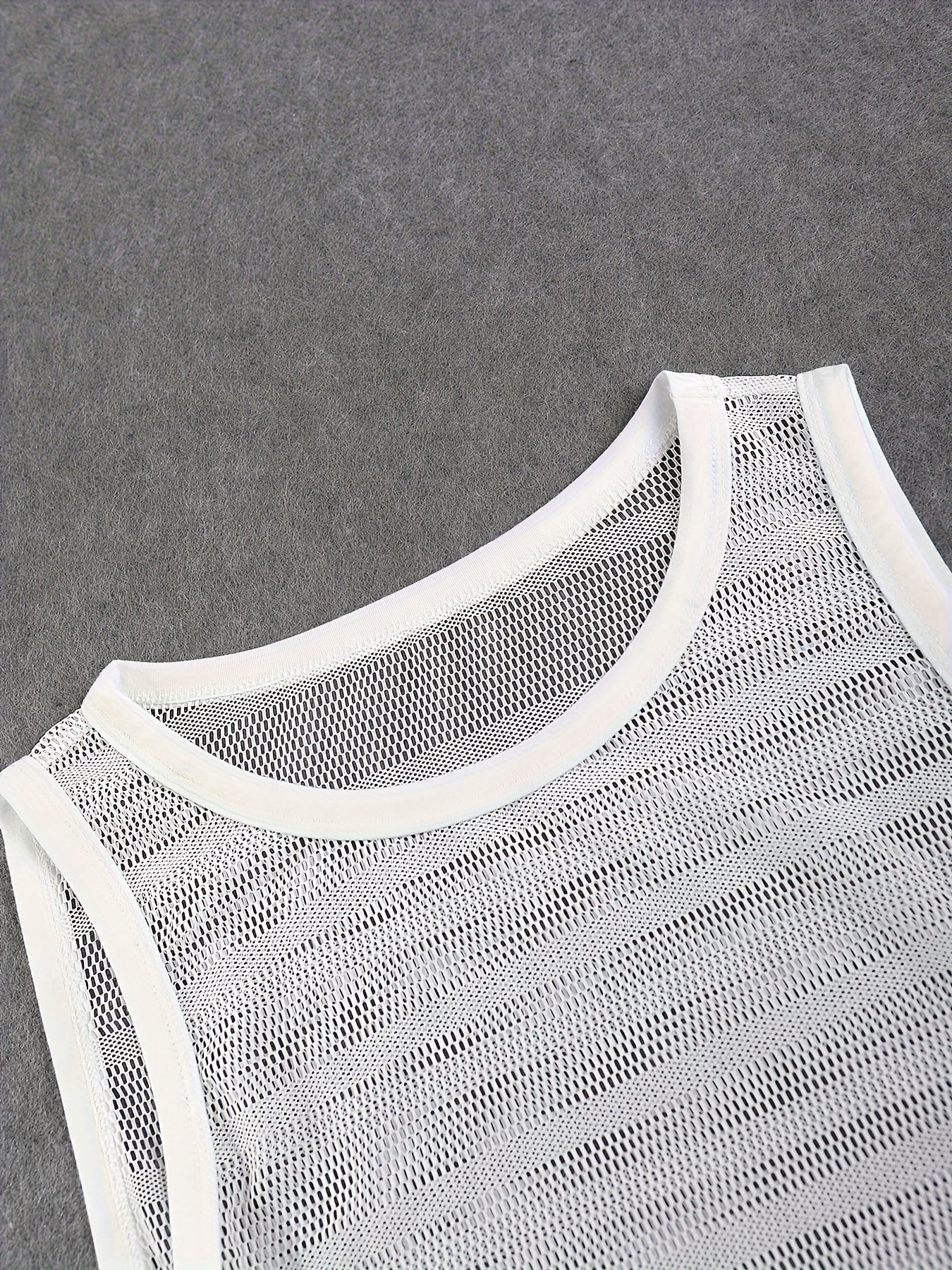 Herren Sport Set – Atmungsaktives Mesh Tanktop und Shorts, Modernes Freizeit- & Trainingsoutfit