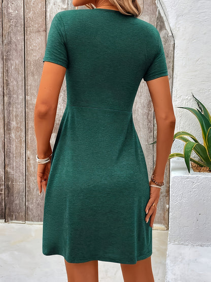 Robe d'été femme avec détail twist et décolleté en V – Style décontracté élégant