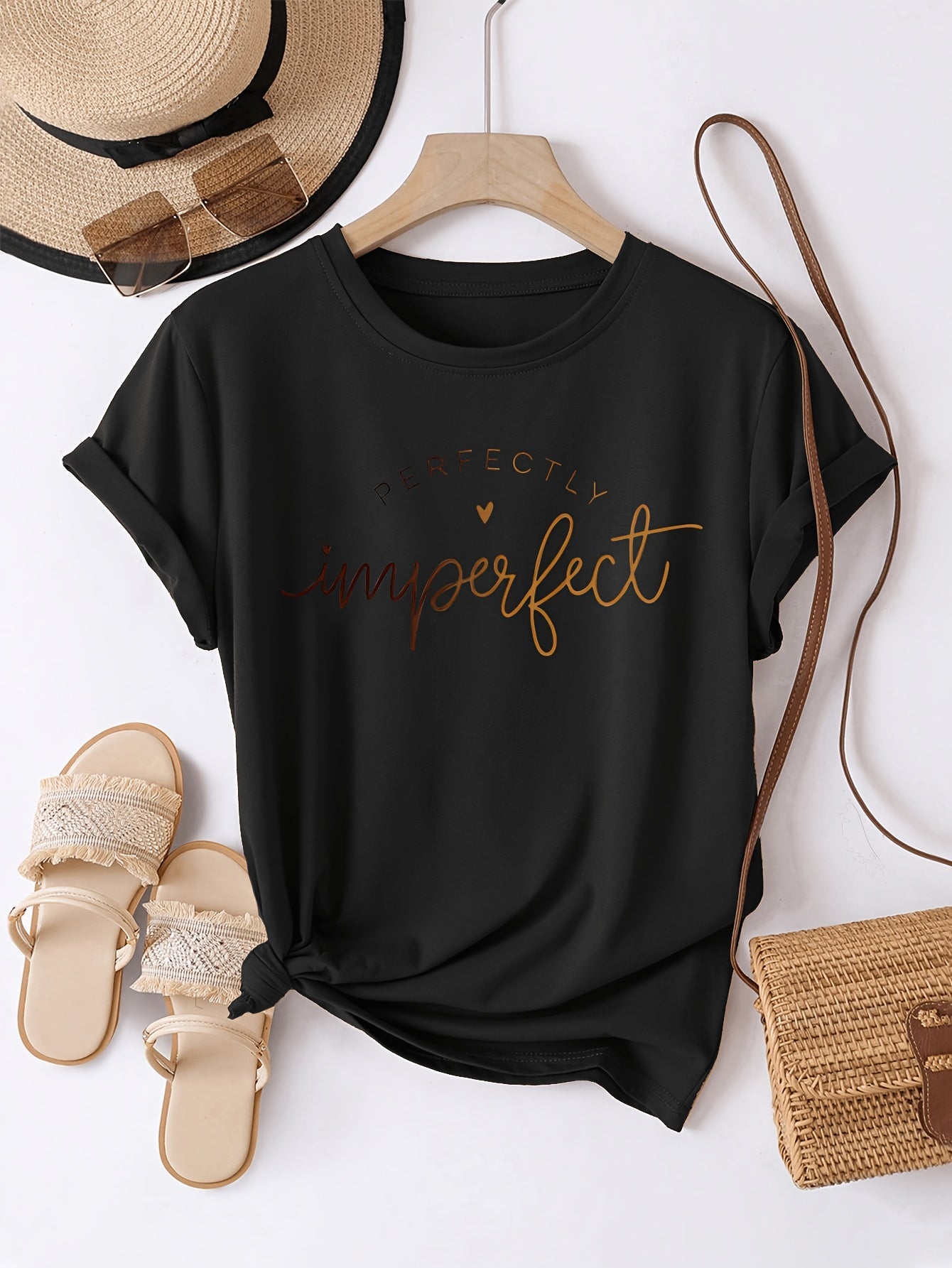 Dame T-skjorte med statement-trykk "Perfectly Imperfect" – Avslappet stil for hverdag og fritid