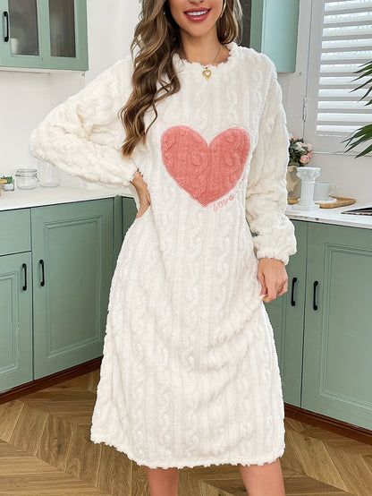 Damesnachtkleed van zachte fleece met hartjespatroon, lange mouwen, wit