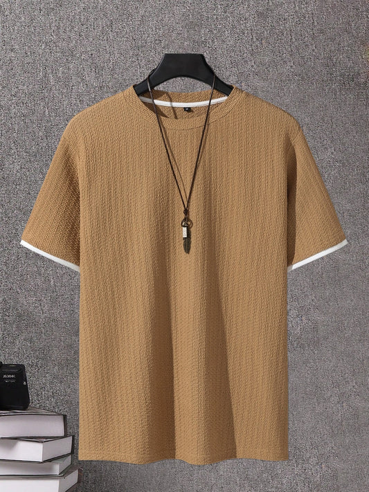 Heren modern T-shirt met korte mouwen, structuur en contrasterende details – casual alledaagse stijl
